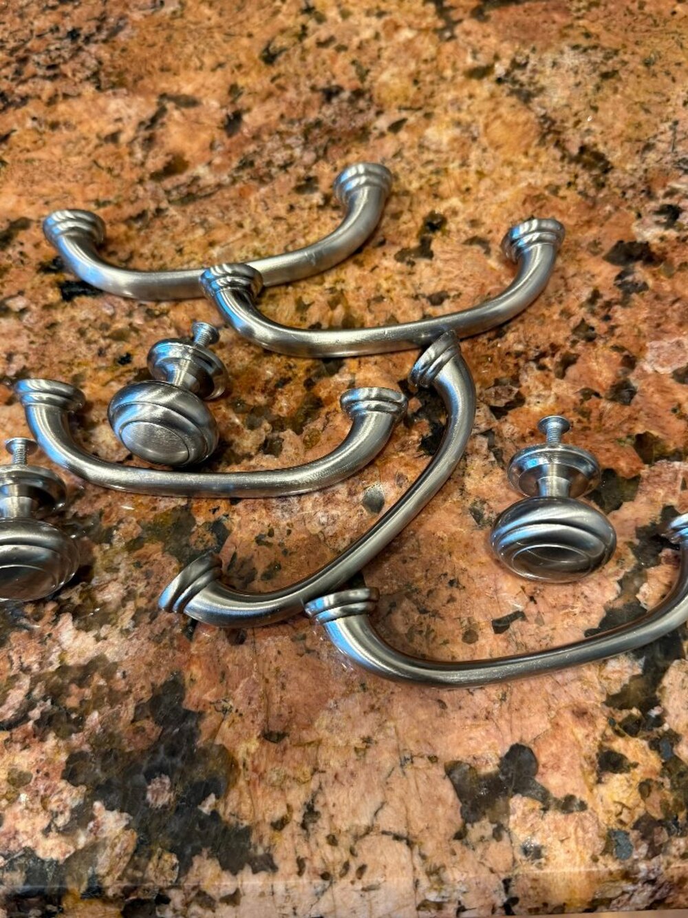 Brushed Silver Cabinet Door Knobs & Drawer Pulls Kitchen & Bathroom 37 Piece Set - Picture 6 of 12